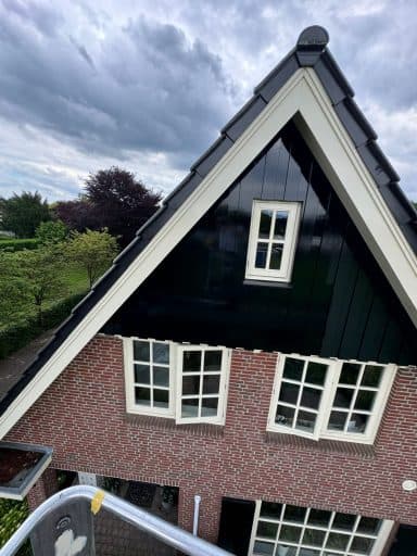 Buitenschilderwerk houten gevelbekleding Duiven - Gevelrenovatie foto 2
